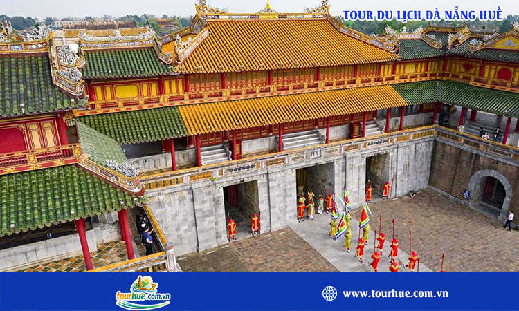 Huế